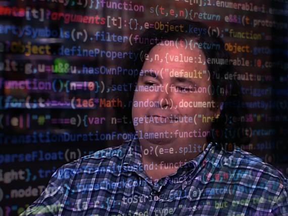 Otpušten Gugl inženjer zbog tvrdnji da je AI postao svestan