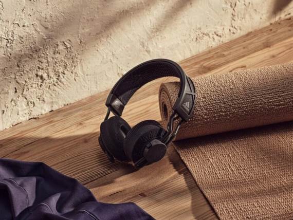 Adidas RPT-02 SOL bežične slušalice sa solarnim panelom i punjenjem