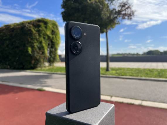 Asus Zenfone 9 test, cena i specifikacije