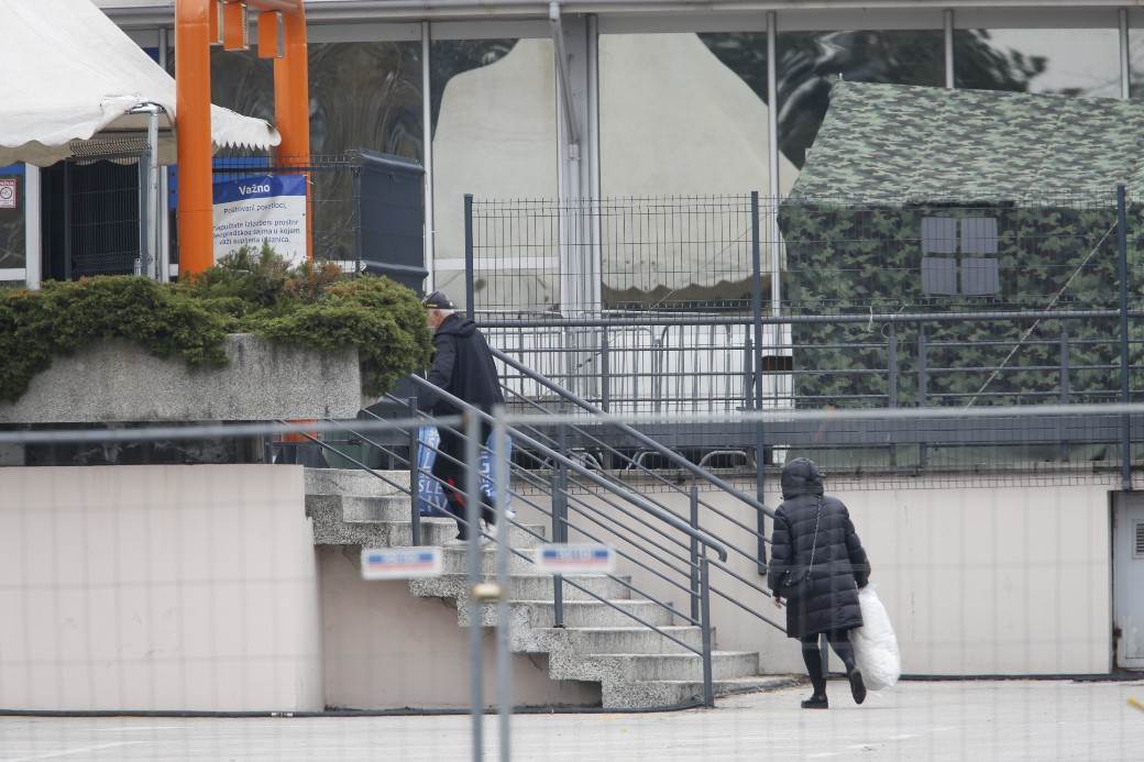 Korona virus u Srbiji donacija za zaražene na Sajmu svi zaraženi dobijaju punjace