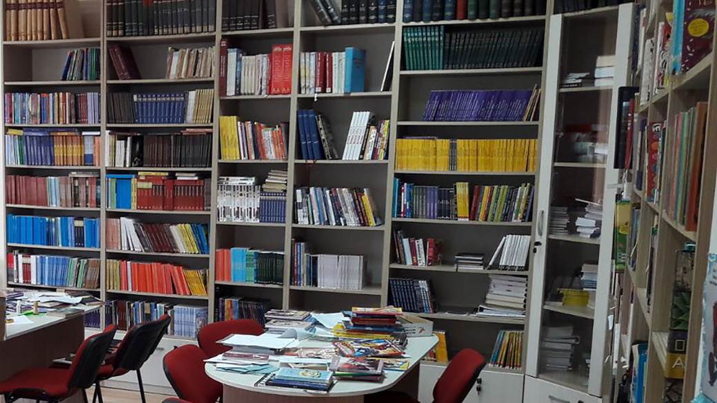 telekom srbija donacija knjige škole u srbiji poklon pokrecemo pokretace pokrecemo znanje