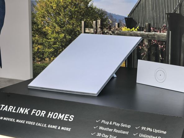 Starlink antene na MWC 2026 sajmu
