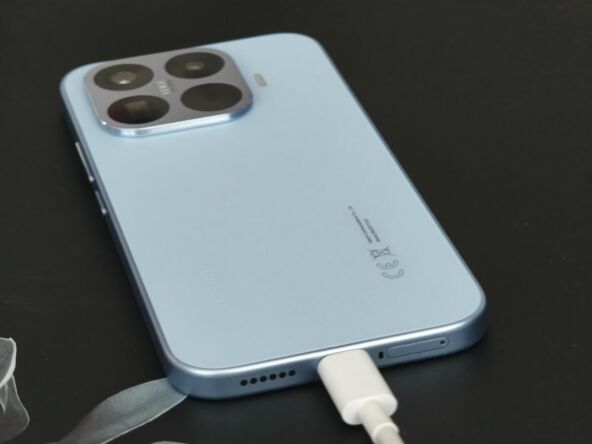Punjenje Xiaomi 17T telefona