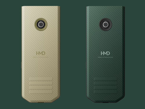 Nokia 300 Charge.jpg