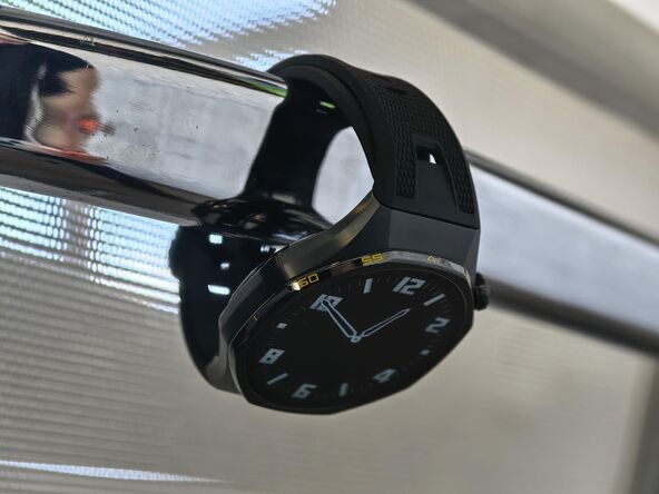 Huawei Watch GT 7 Pro dizajn