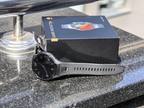 Huawei Watch GT 7 Pro dizajn i kutija