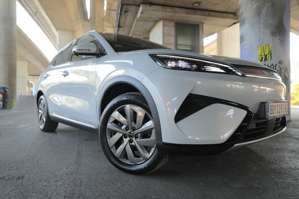 BYD ATTO 3 EVO slika