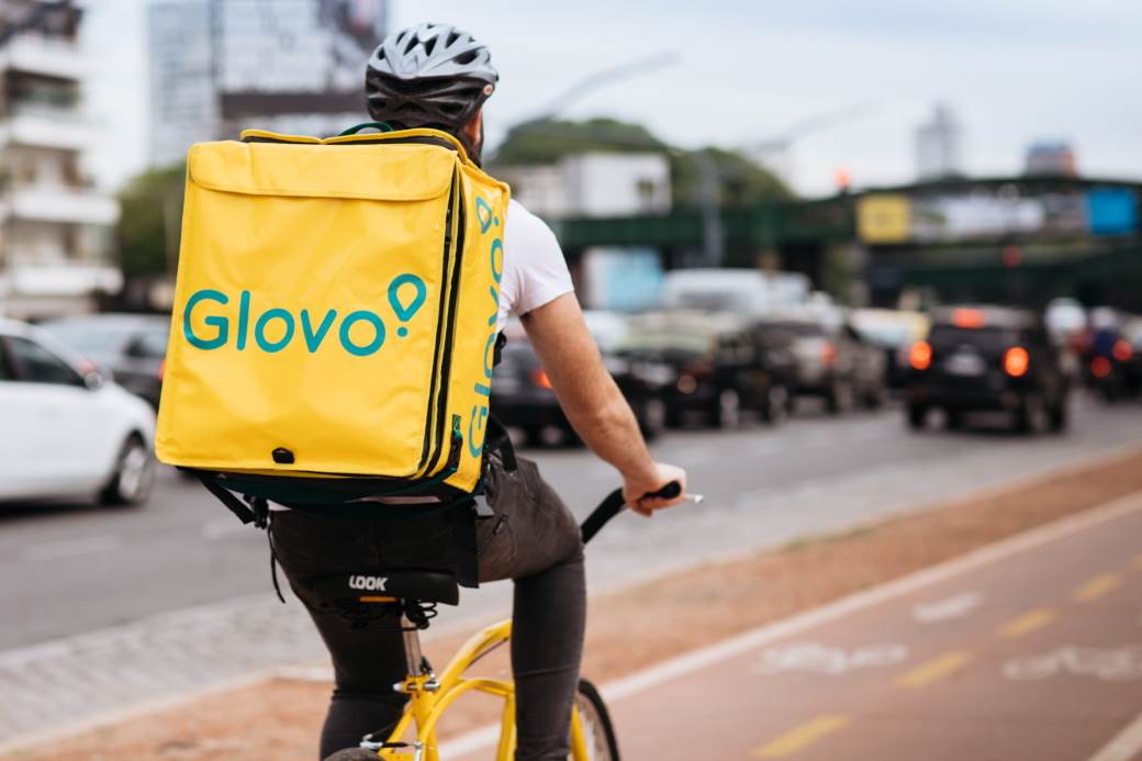 Prodat Glovo