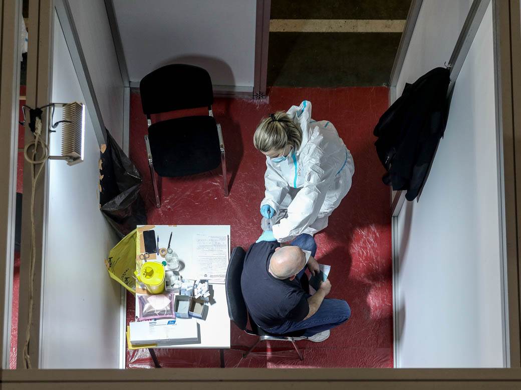 Apple uklonio Unjected društvenu mrežu za antivaksere