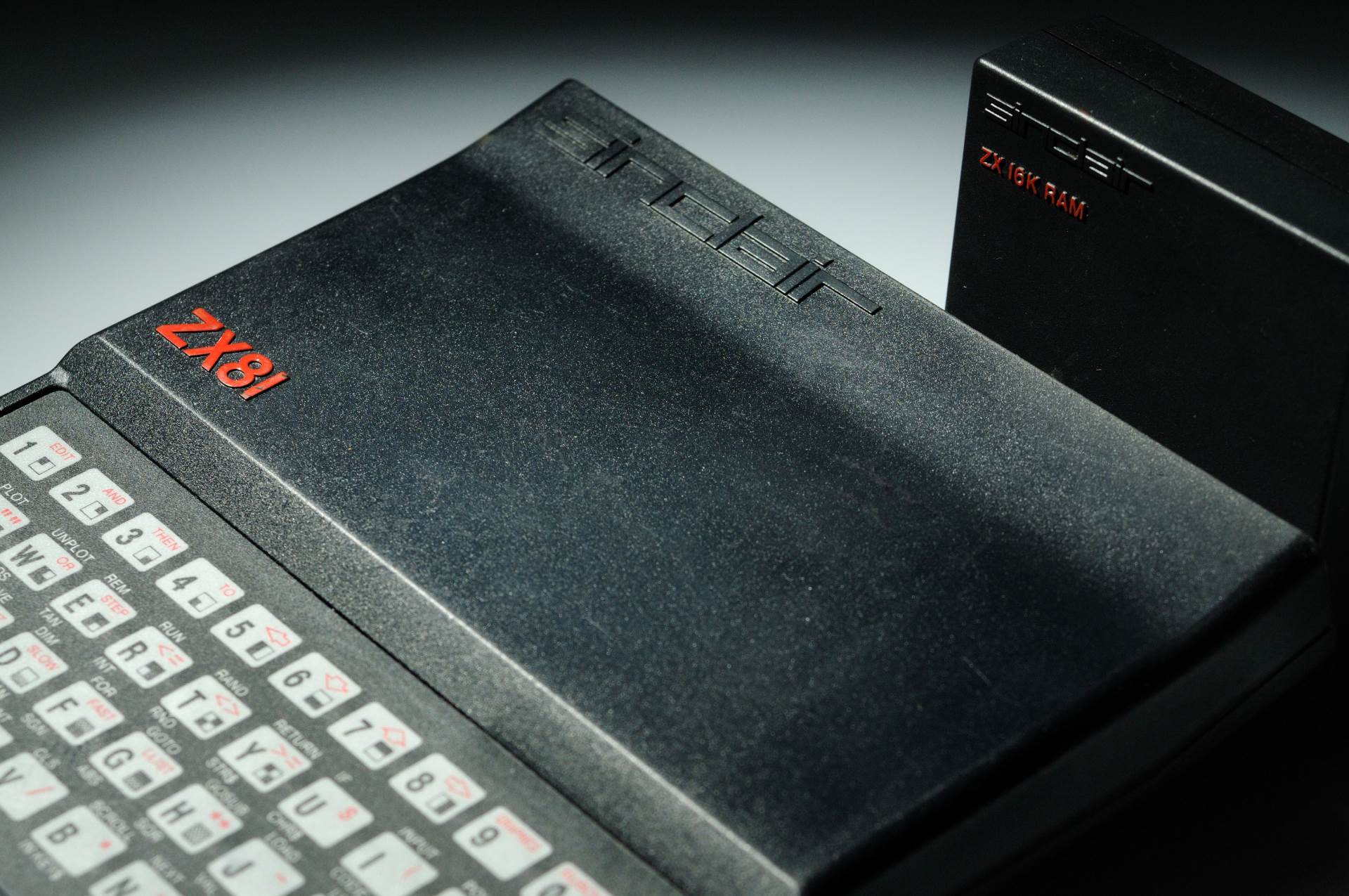 pc istorijat vremeplov sinclair zx81 slike video kompjuteri racunari