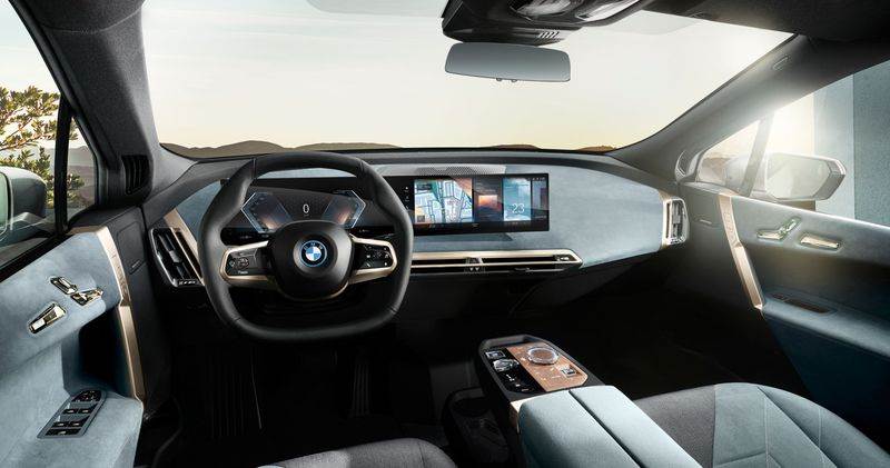 bmw i4 električni automobil vozilo nemačka tesla model 3