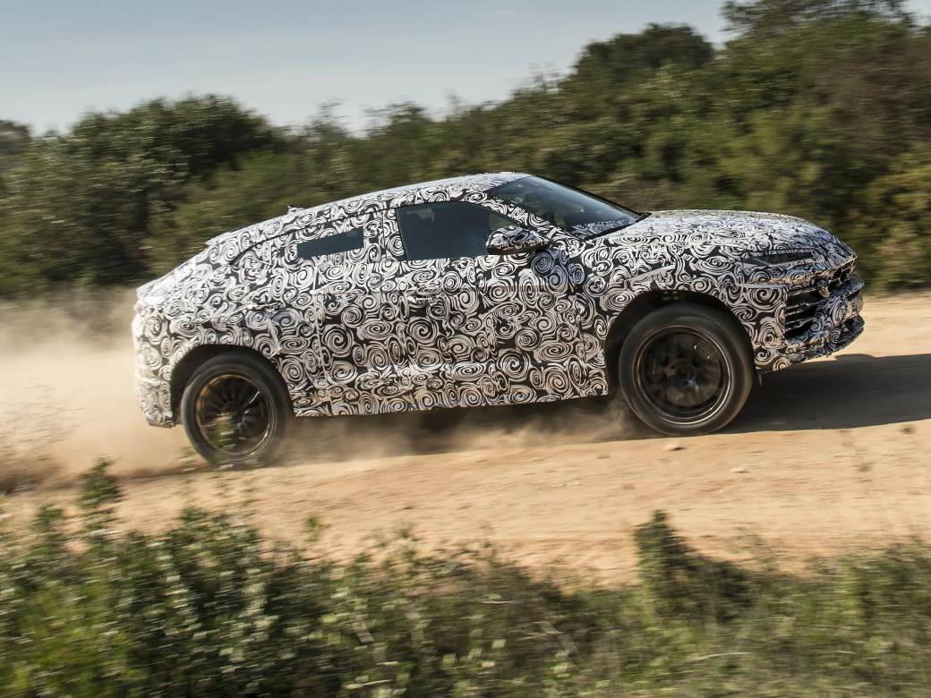 lamborghini prodaja rekord 2020 godina korona luksuzni automobili suv model urus superautomobil sian