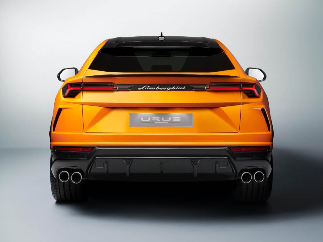lamborghini prodaja rekord 2020 godina korona luksuzni automobili suv model urus superautomobil sian