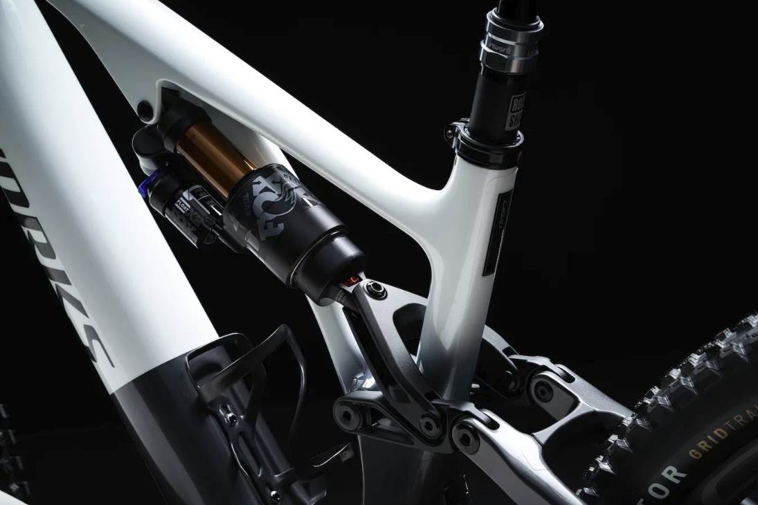 električni bicikli specialized levo bicikli za planinarenje