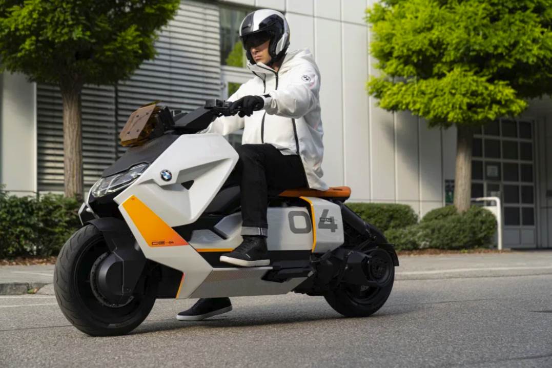 bmw ce 04 električni skuter slike video opis