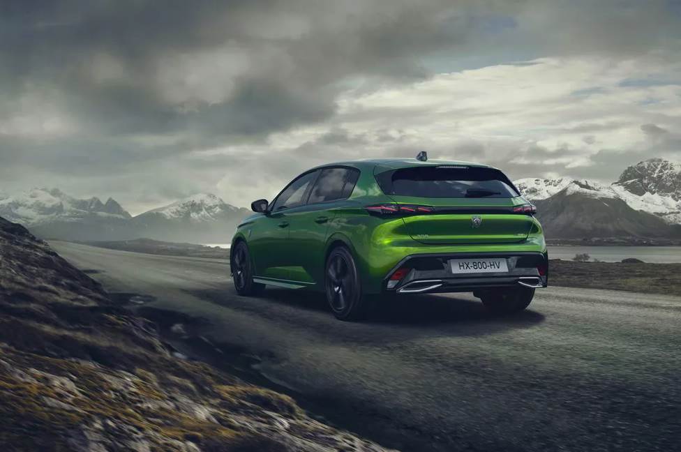 peugeot 308 hibridni motor  plug-in-hibrid električni automobil foto video