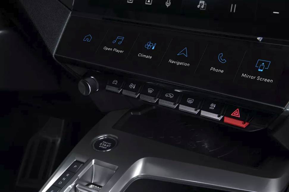 peugeot 308 hibridni motor  plug-in-hibrid električni automobil foto video