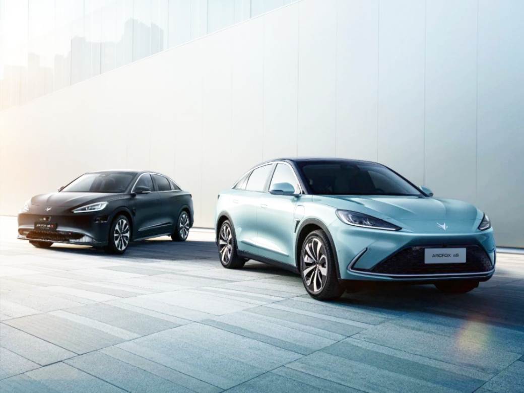 huawei električno vozilo automobil arcfox alpha s