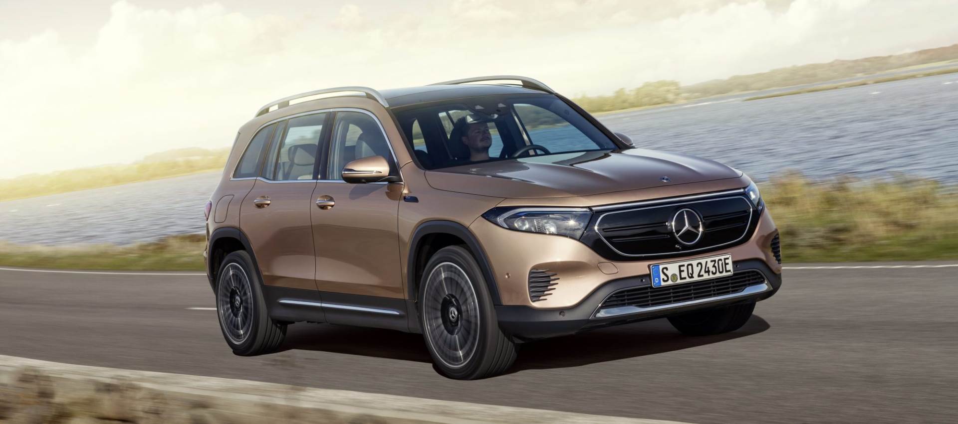 mercedes-benz suv eqb električni automobil glb