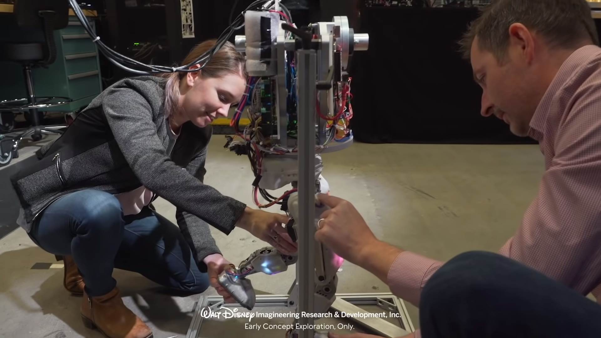 disney project kiwi disney park roboti robot