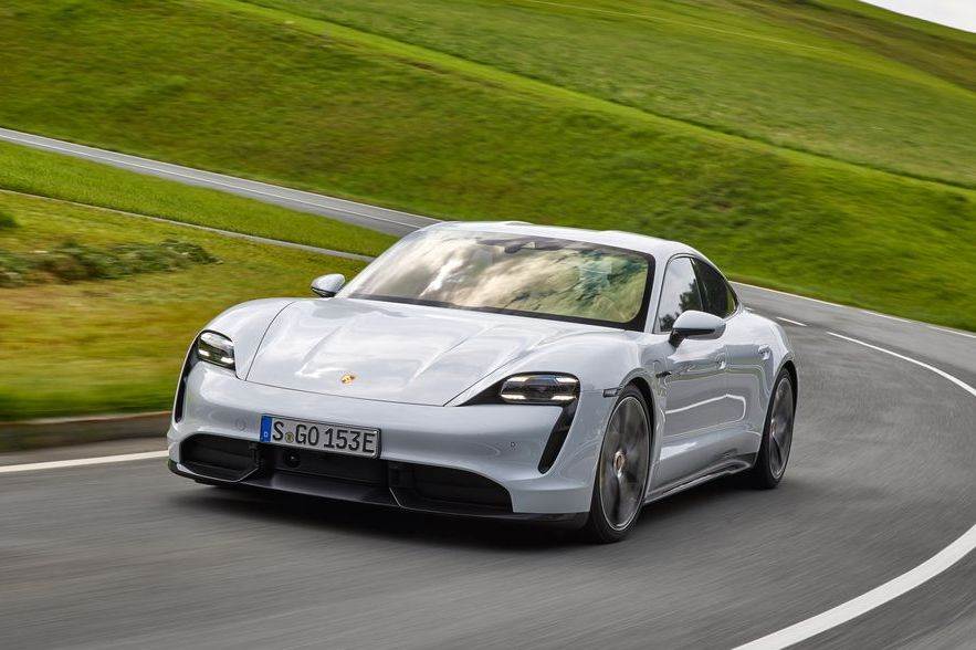 porsche prilagodjava muziku prema voznji