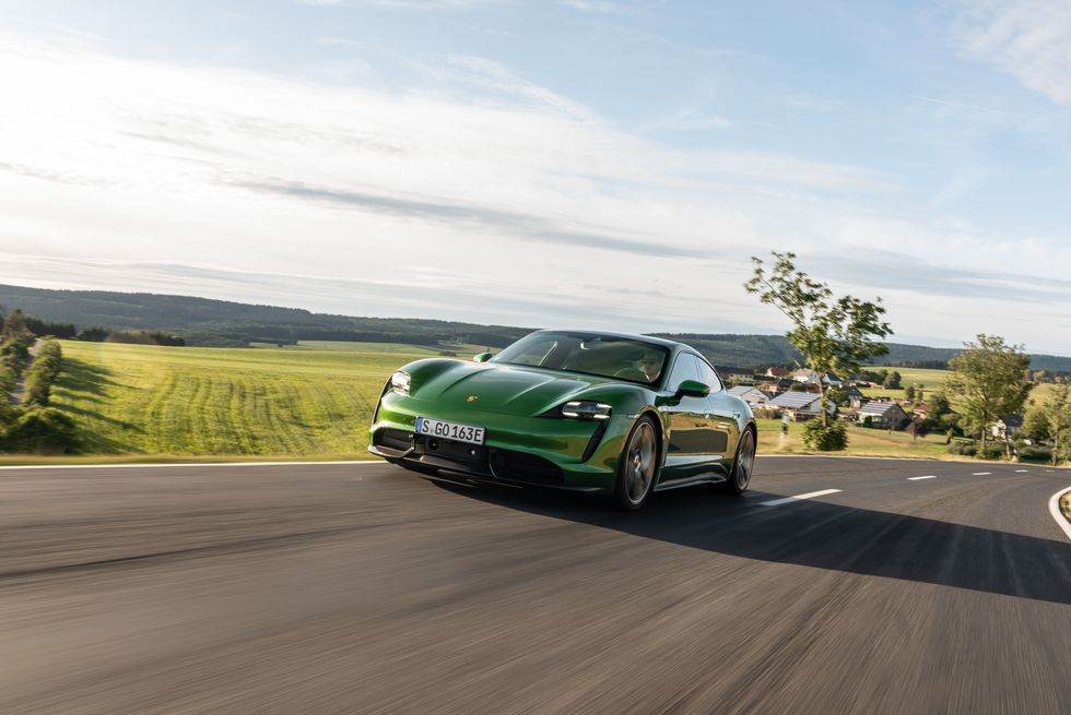 porsche prilagodjava muziku prema voznji