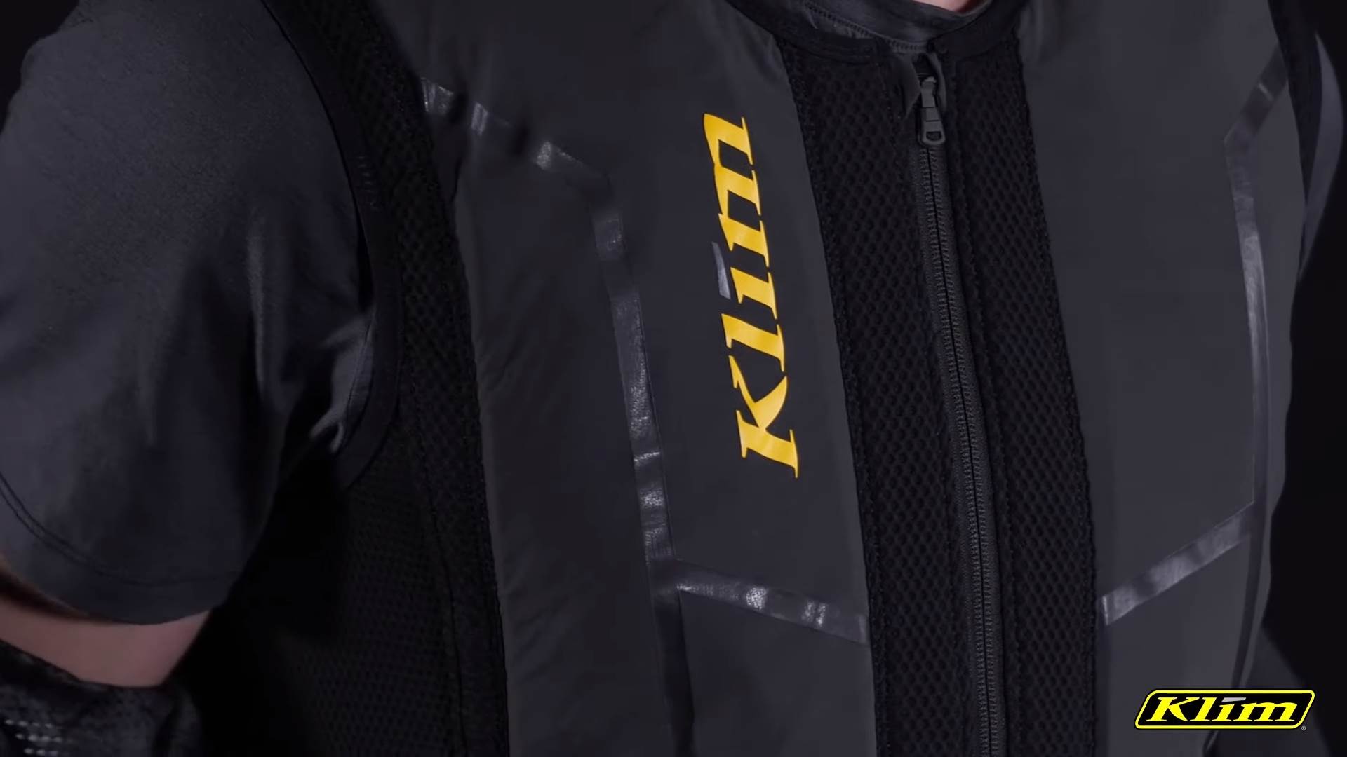 airbag prsluk zaštitna oprema motori pretplata sigurnost vozača