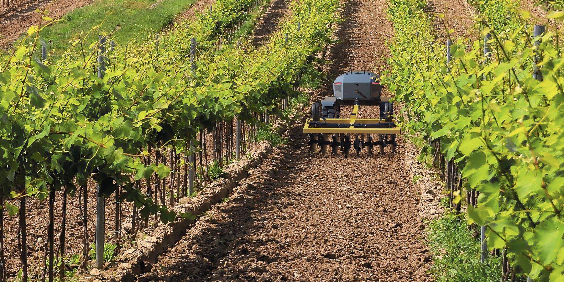 5G traktor spoj tehnologije i poljoprivrede