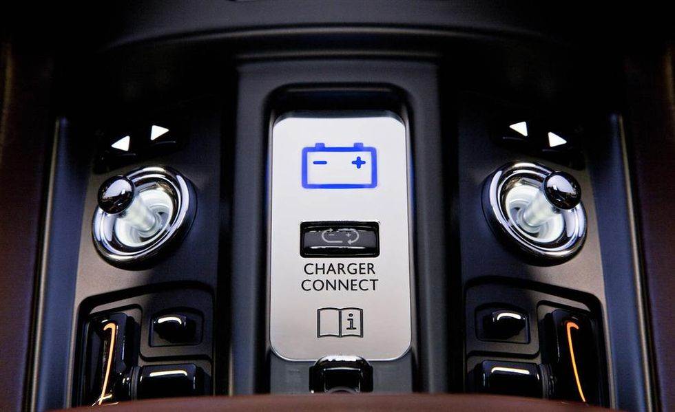 rolls-royce silent shadow električni automobil elektrifikacija