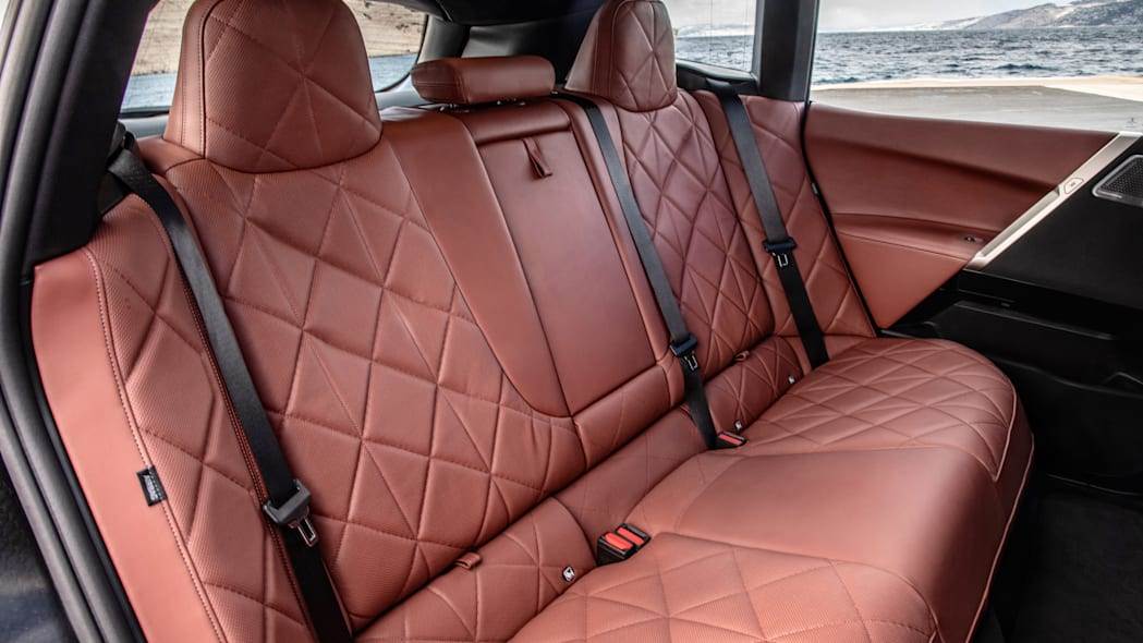 bmw ix xdrive50 kada izlazi cena