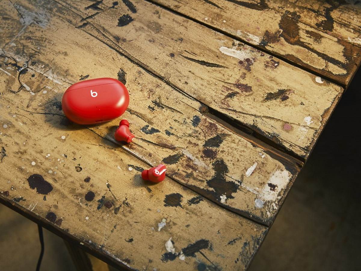 beats studio buds bežične slušalice premijera cena opis foto video