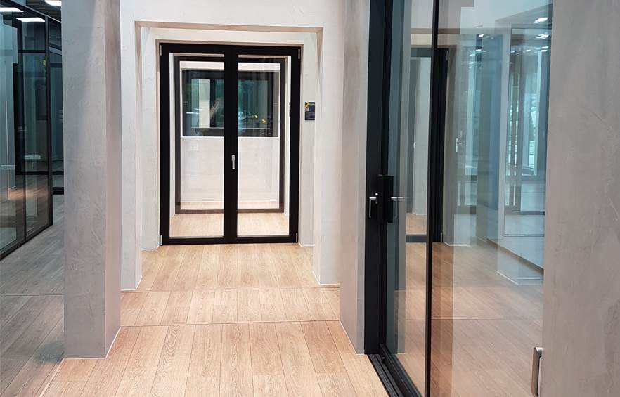 kupovina krovnih prozora i vrata alumil saloni adresa gde pogledati onlajn