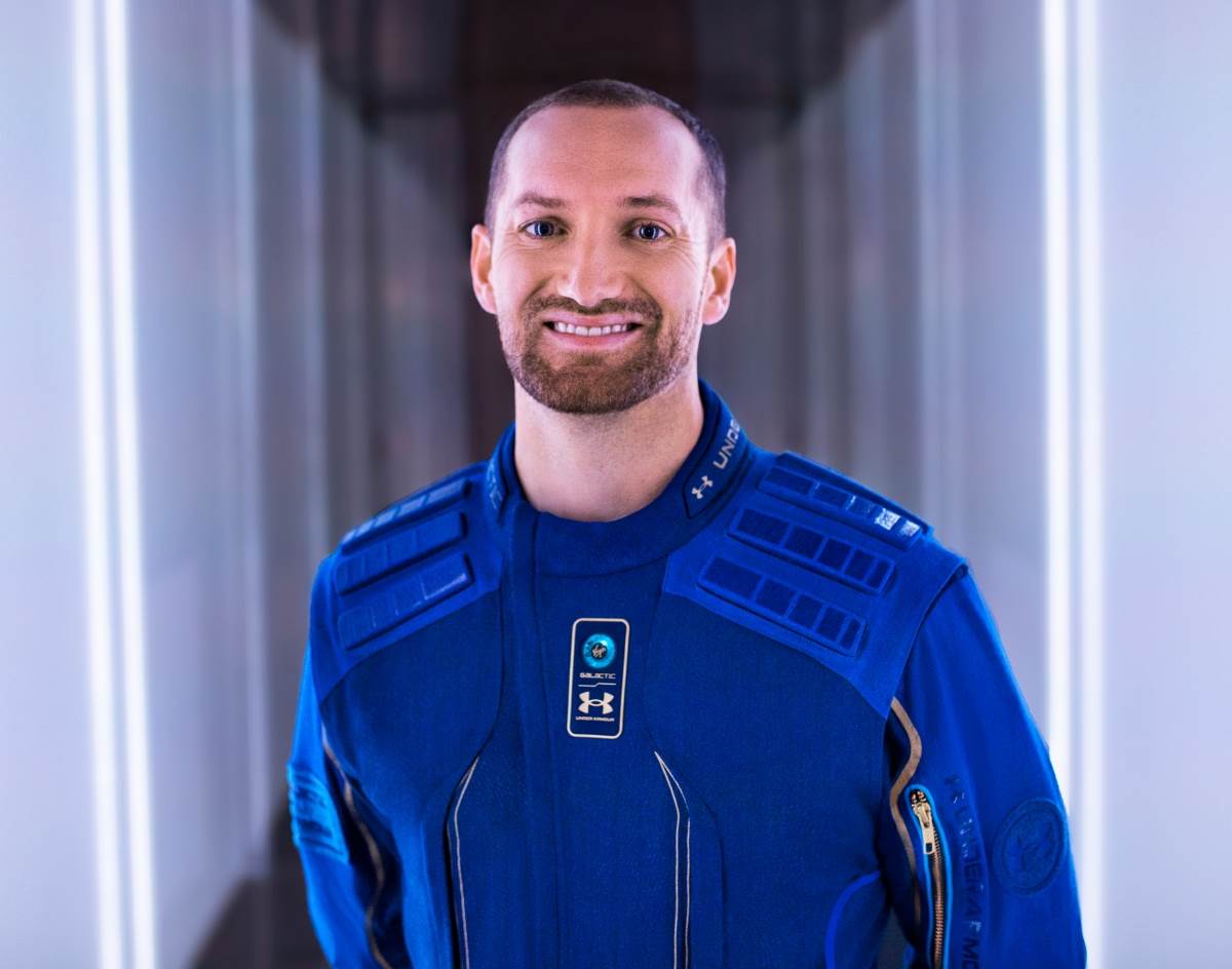 brenson pre bezosa poleće u svemir