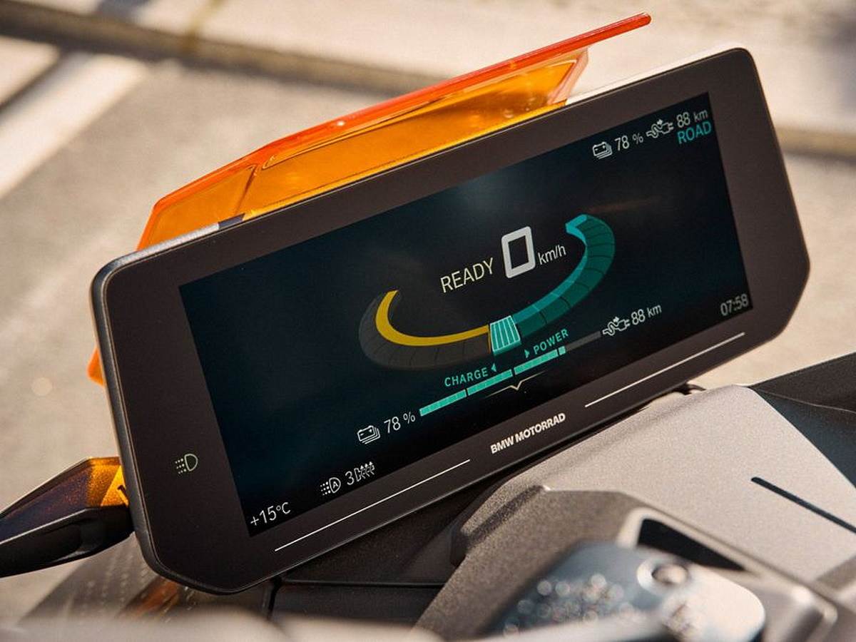 bmw ce 04 električni skuter slike video opis