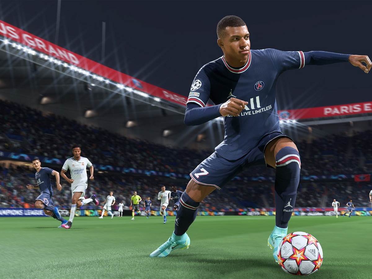 FIFA 22 crossplay konzole i PC