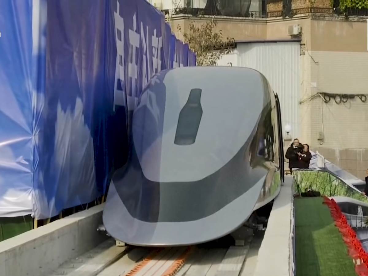 Maglev najbrži voz Kina 1.jpeg