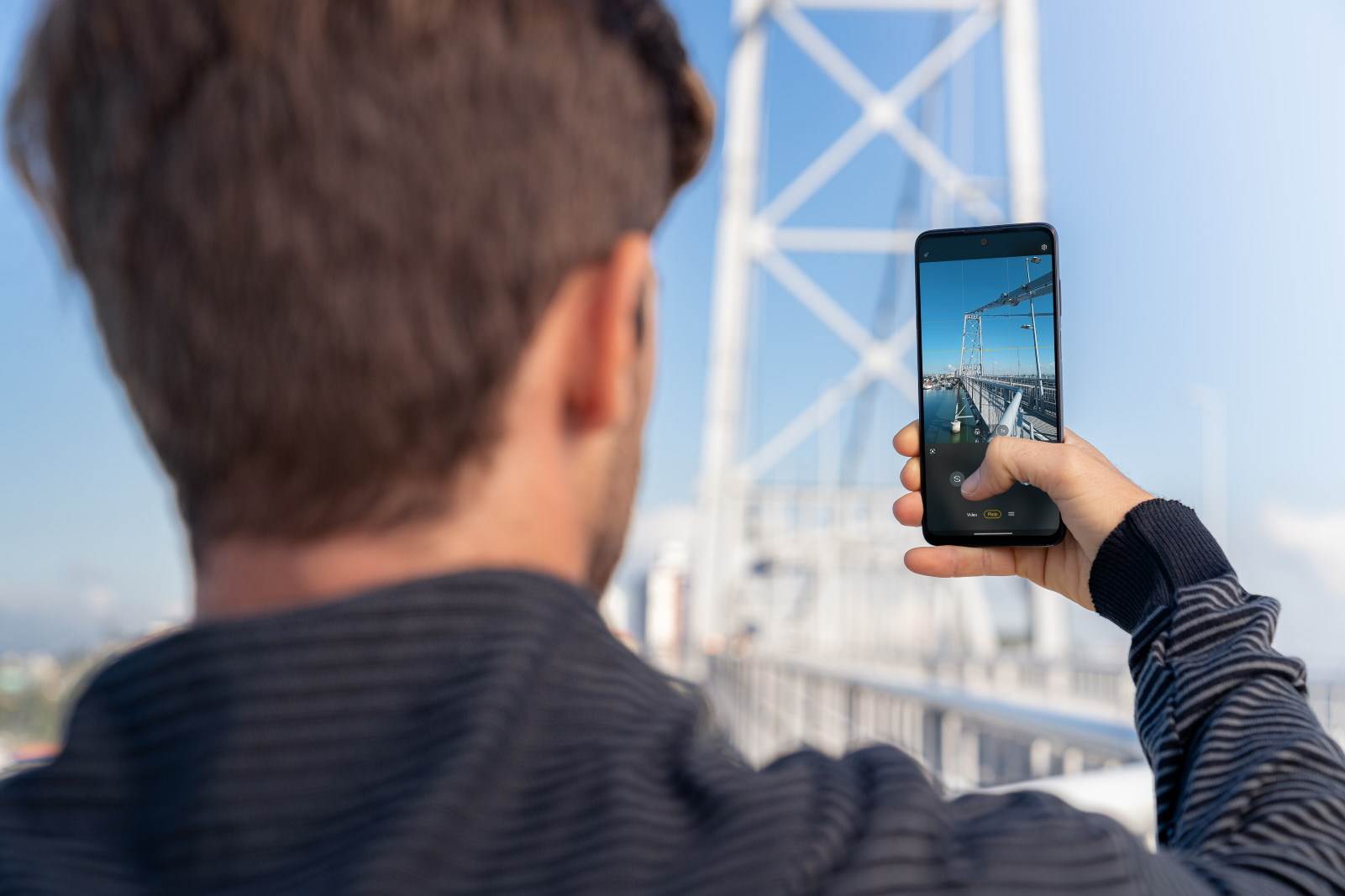 Motorola edge 20 serija premijum srednje klase