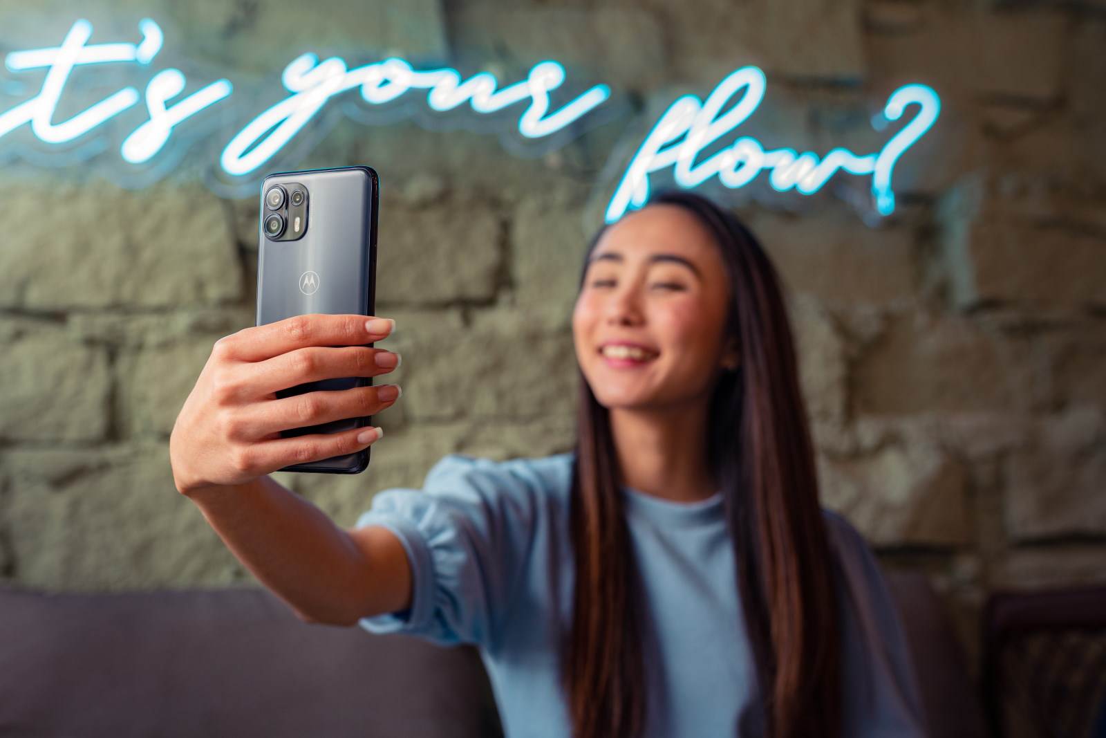 Motorola edge 20 serija premijum srednje klase