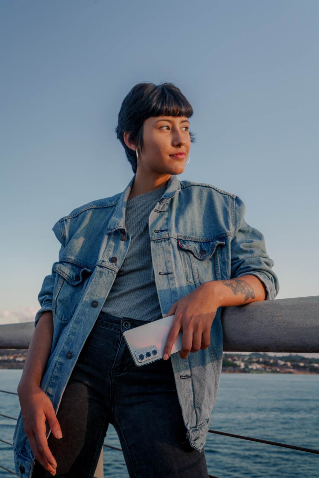 Motorola edge 20 serija premijum srednje klase