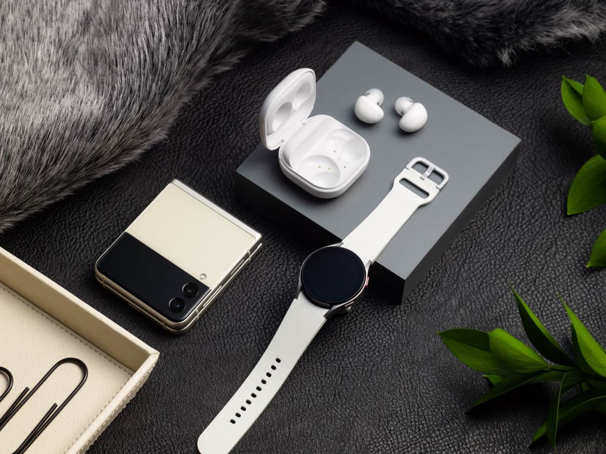 Samsung Galaxy Z Flip3 Pokemon Edition