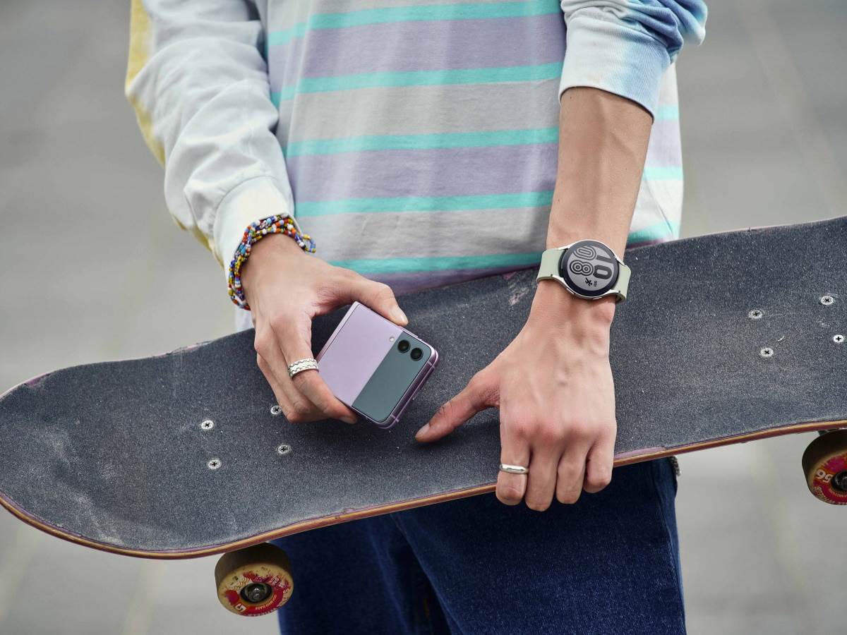 Samsung Galaxy Z Flip3 Pokemon Edition