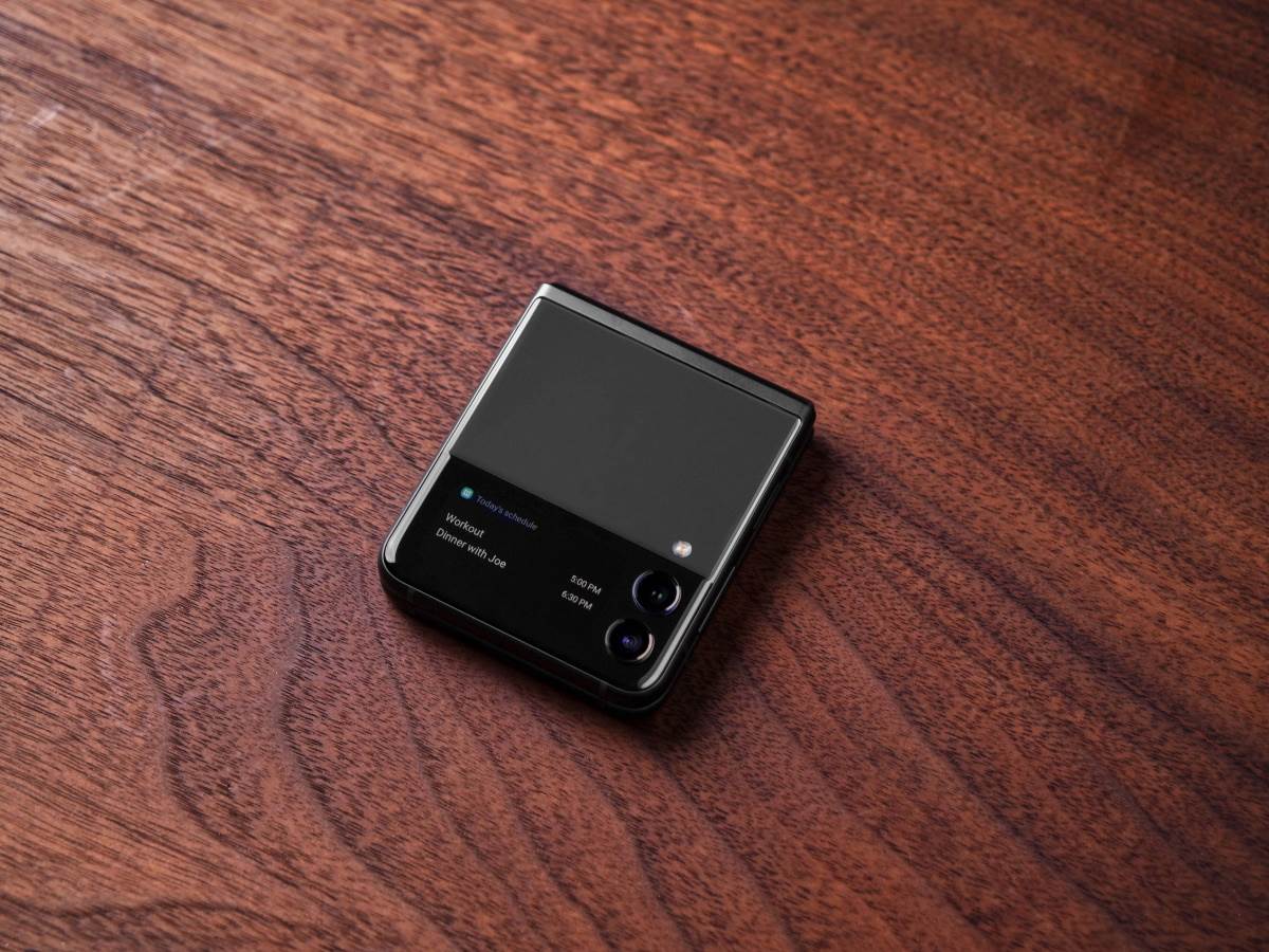 Samsung Galaxy Z Flip3 test i opis telefona