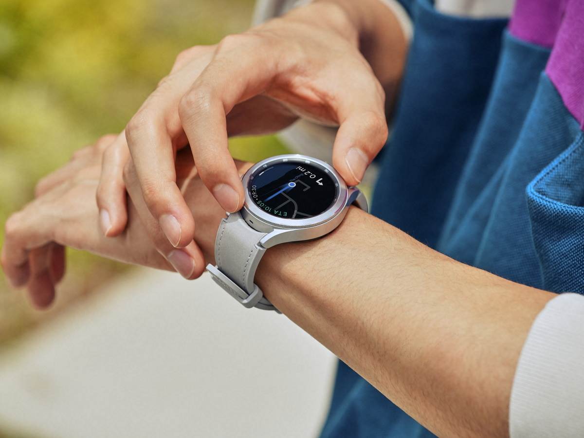 Galaxy Watch 4 Samsung hardver i Google softver