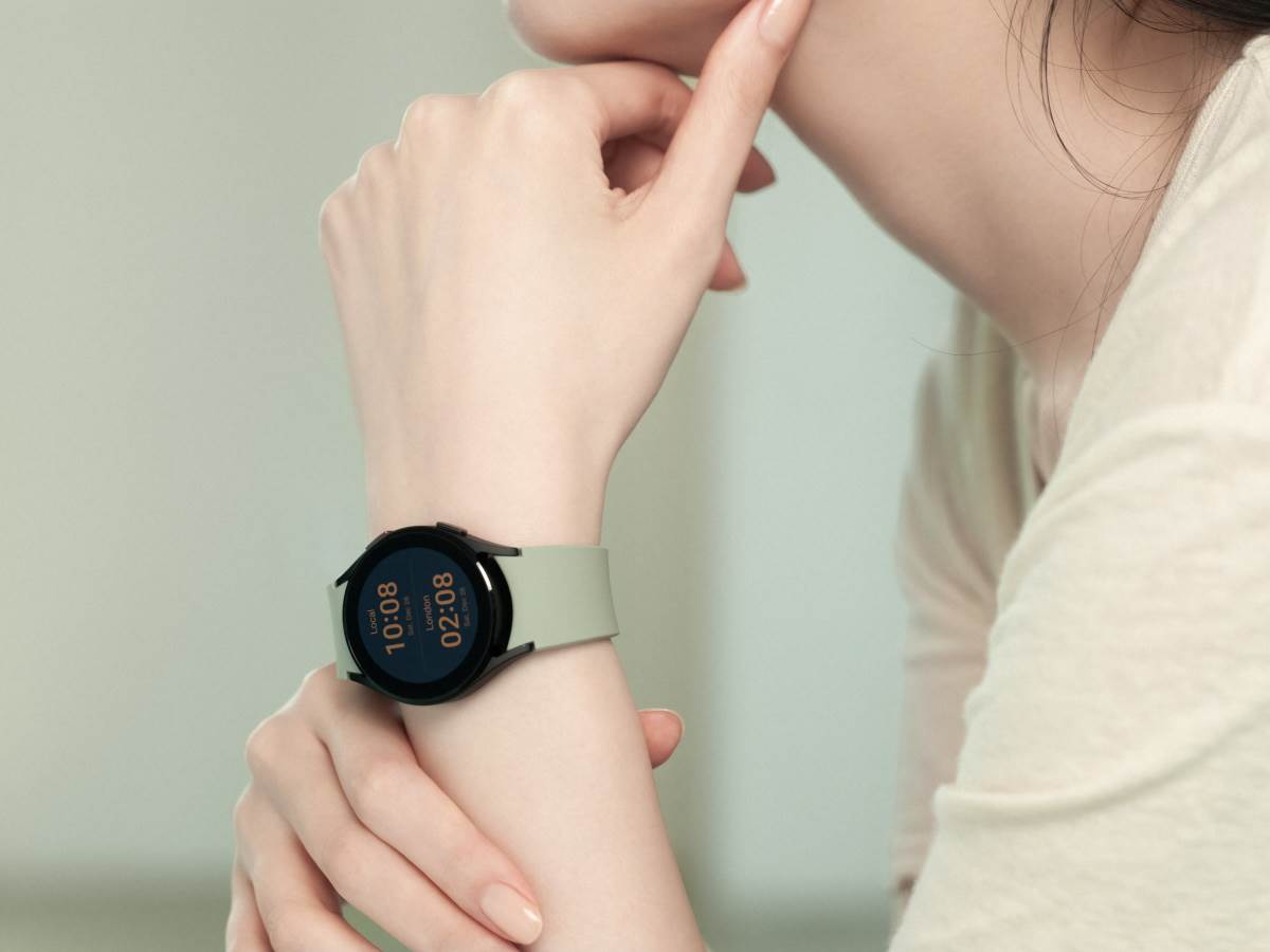 Galaxy Watch 4 Samsung hardver i Google softver