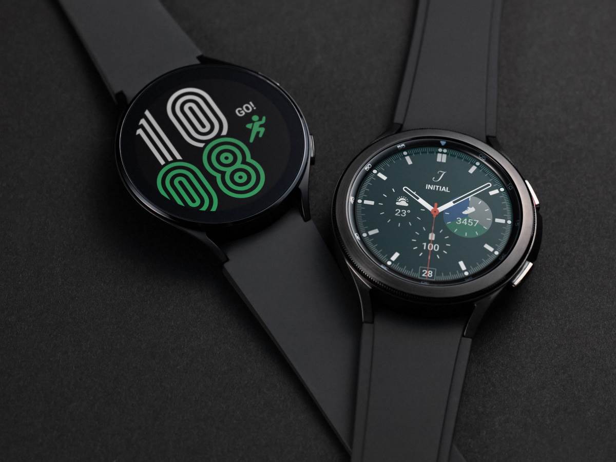 Galaxy Watch 4 Samsung hardver i Google softver