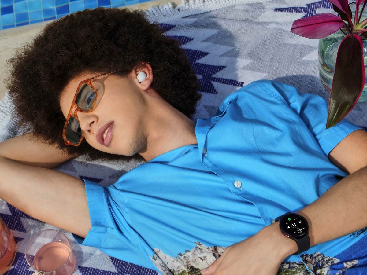 Galaxy Watch 4 Samsung hardver i Google softver