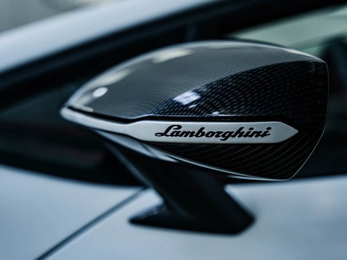 Lamborghini Countach LPI 800-4 hibridni superautomobil slike, opis, info