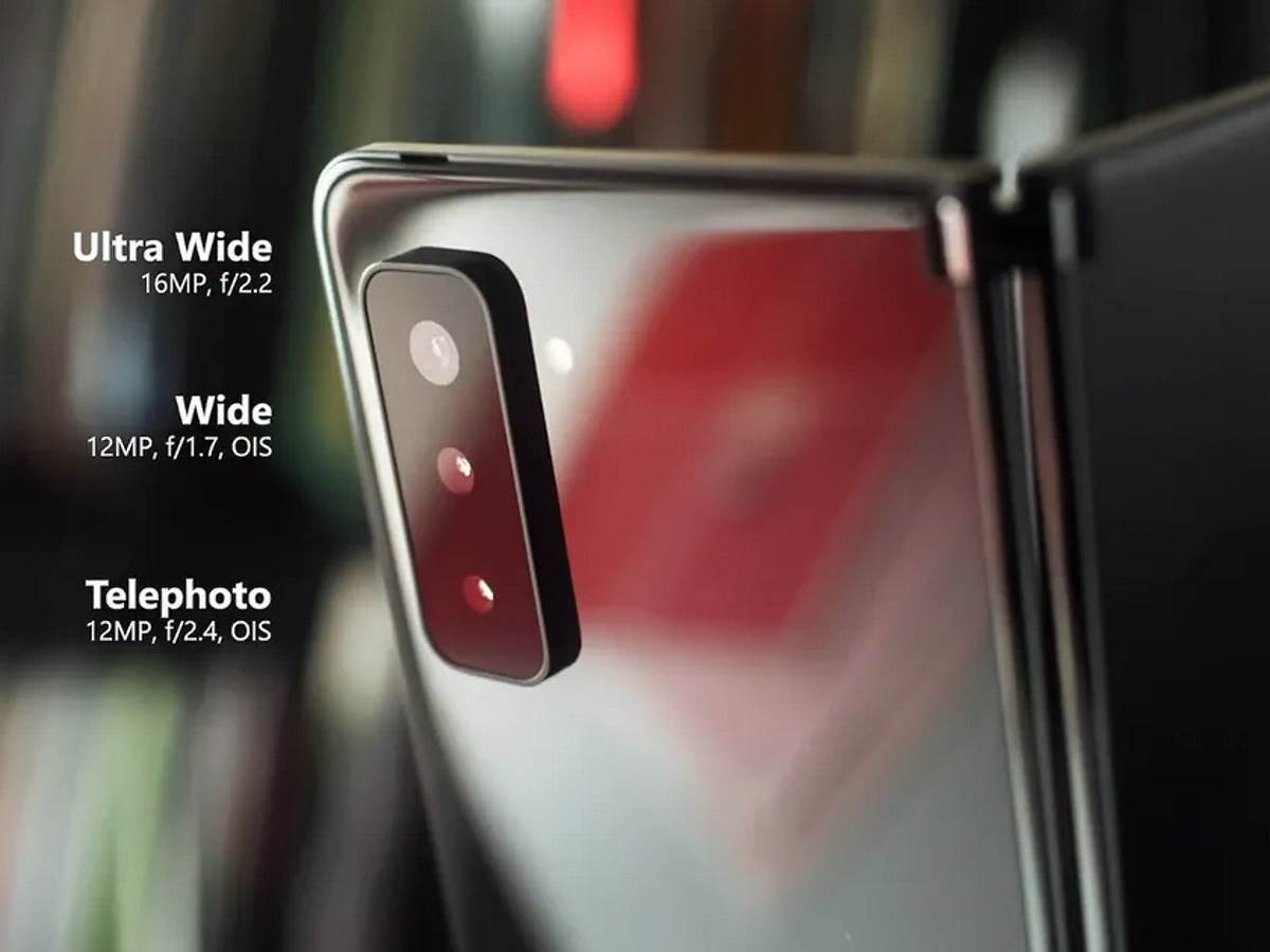 Microsoft Surface Duo 2 3