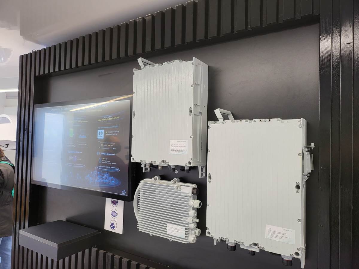 Huawei 5G kamion šta je unutra (15)