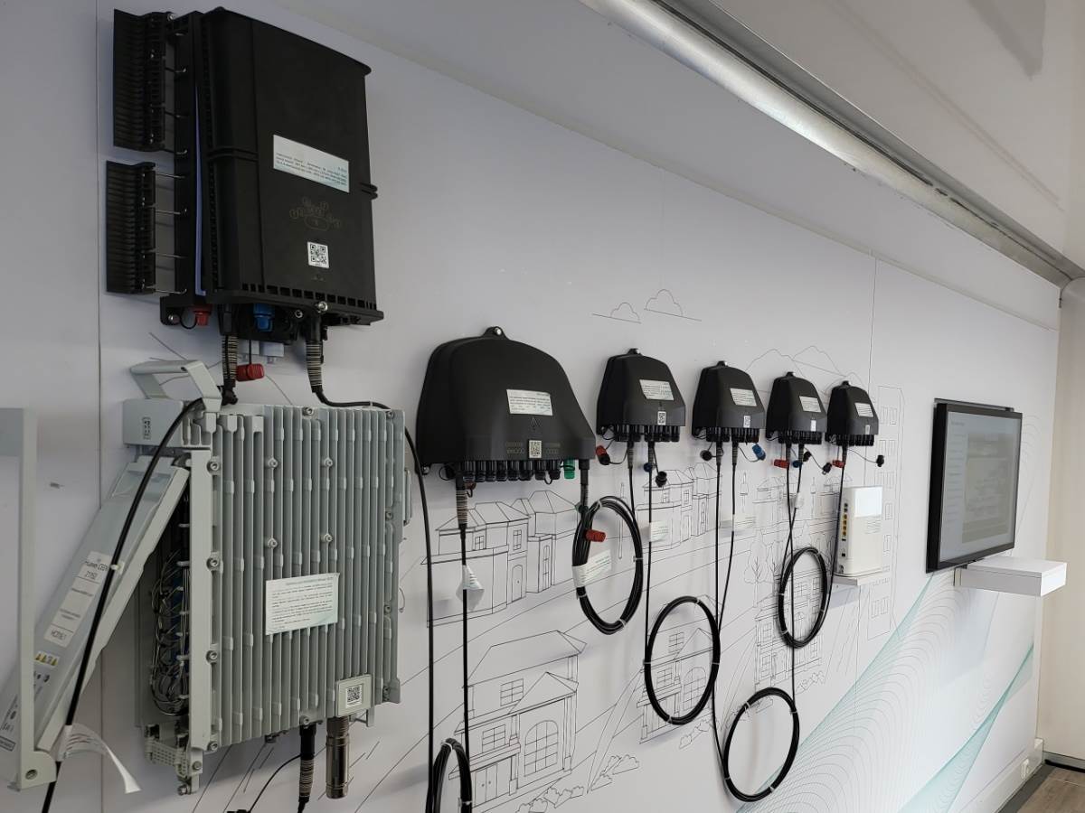 Huawei 5G kamion šta je unutra (10)